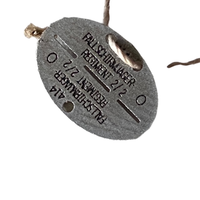  Artikelbild 1 des Artikels “Erkennungsmarke 2 Fjg Regiment 2 Kompanie 1/6 “