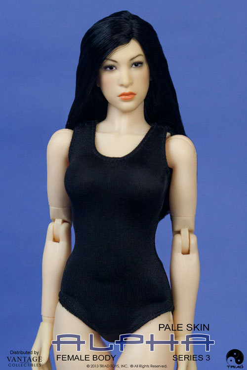  Artikelbild 1 des Artikels “Female Top  1/6 “