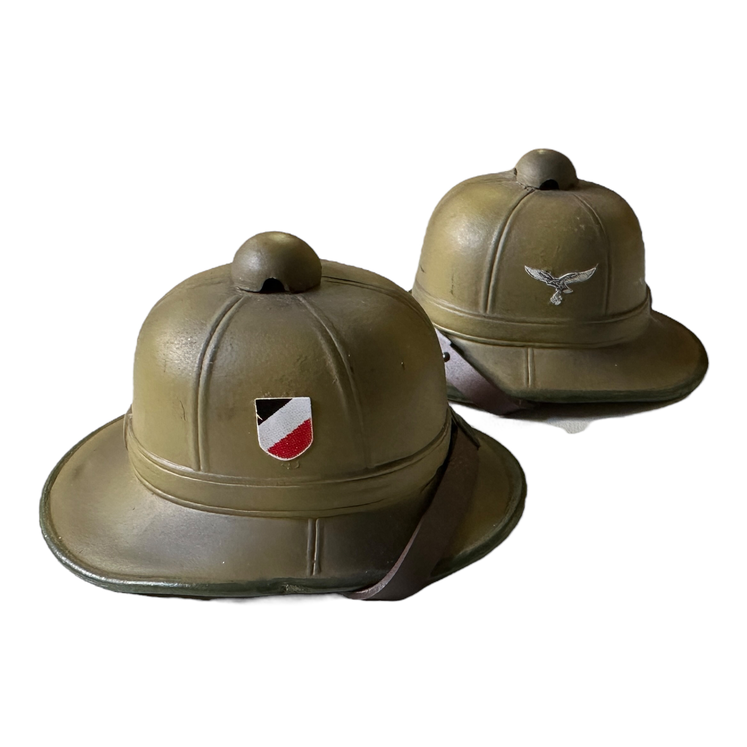  Artikelbild 1 des Artikels “DAK Tropenhelm Luftwaffe 1:6 “