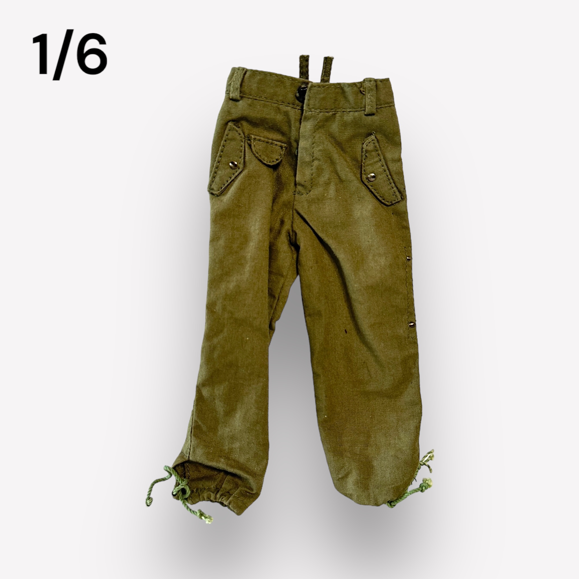  Artikelbild 1 des Artikels “Fallschirmjäger Hose  1:6 “