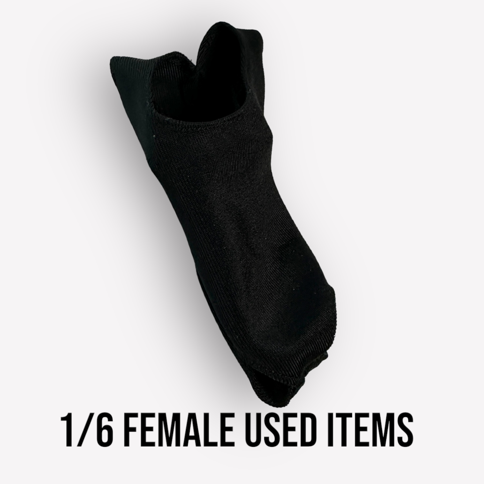  Product image 1 of the product “Female Used Accessory Top  1/6 ”