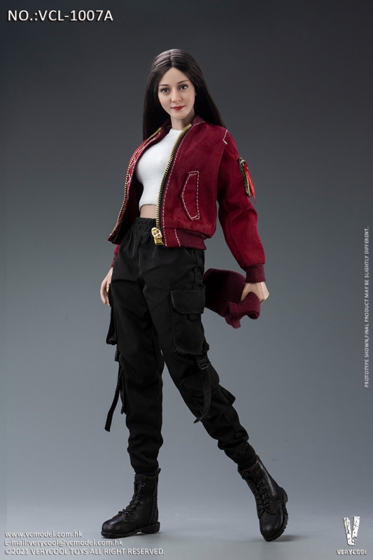  Artikelbild 1 des Artikels “Female Fashion Jacket Set (Red) “