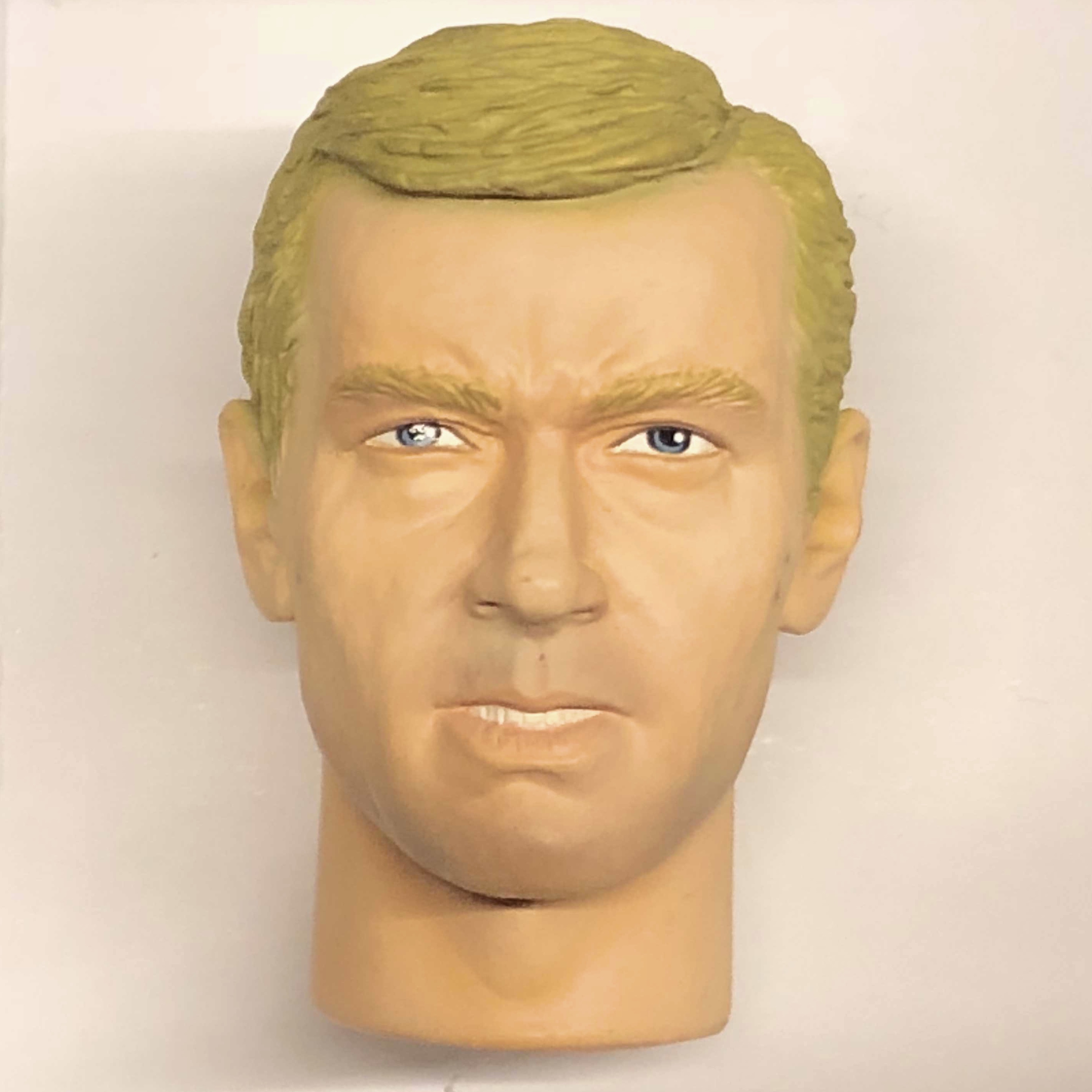  Product image 1 of the product “Head Billy 1/6 ”