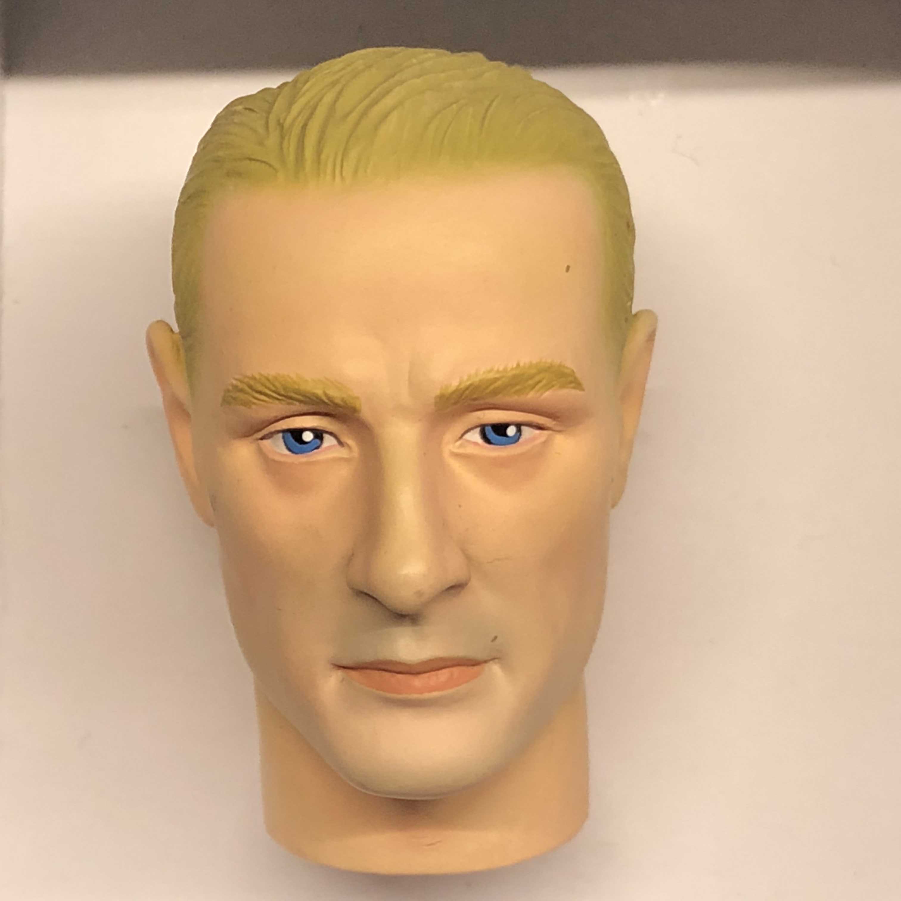  Product image 1 of the product “Head Sören 1/6 ”