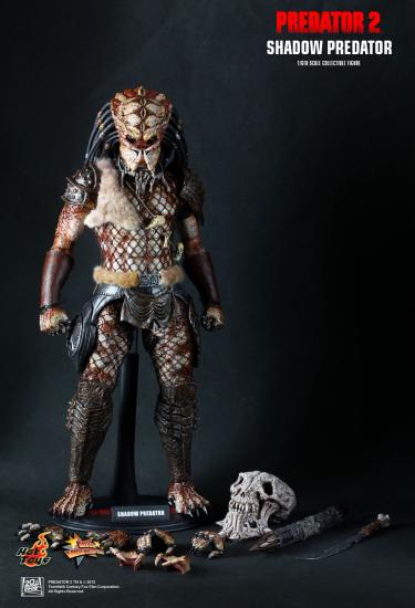  Artikelbild 1 des Artikels “1:6th scale Shadow Predator Collectible Figure “