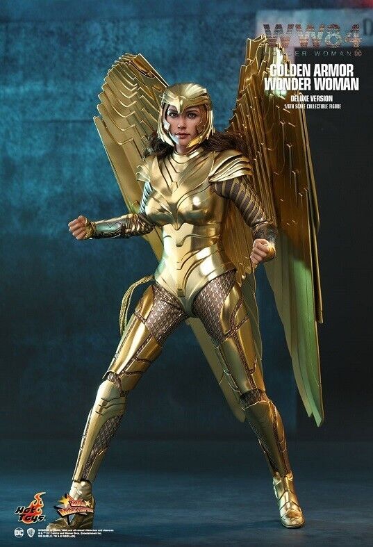 Product image 1 of the product “Wonder Woman 1984 - Golden Armor Wonder Woman (Deluxe Version) ”
