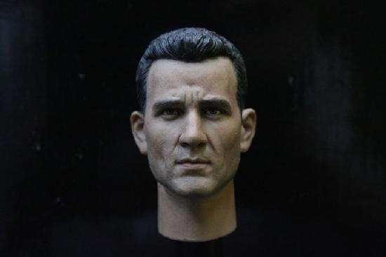  Artikelbild 1 des Artikels “Head Clive “