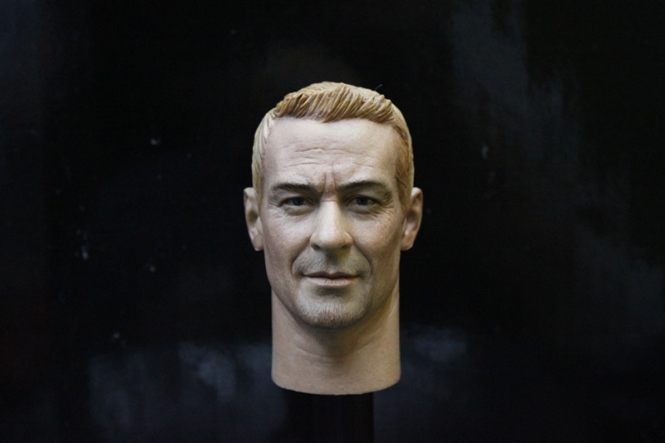  Artikelbild 1 des Artikels “Richard Roxburgh - Head “