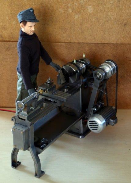  Product image 1 of the product “Lathe in Metal with Motor ”