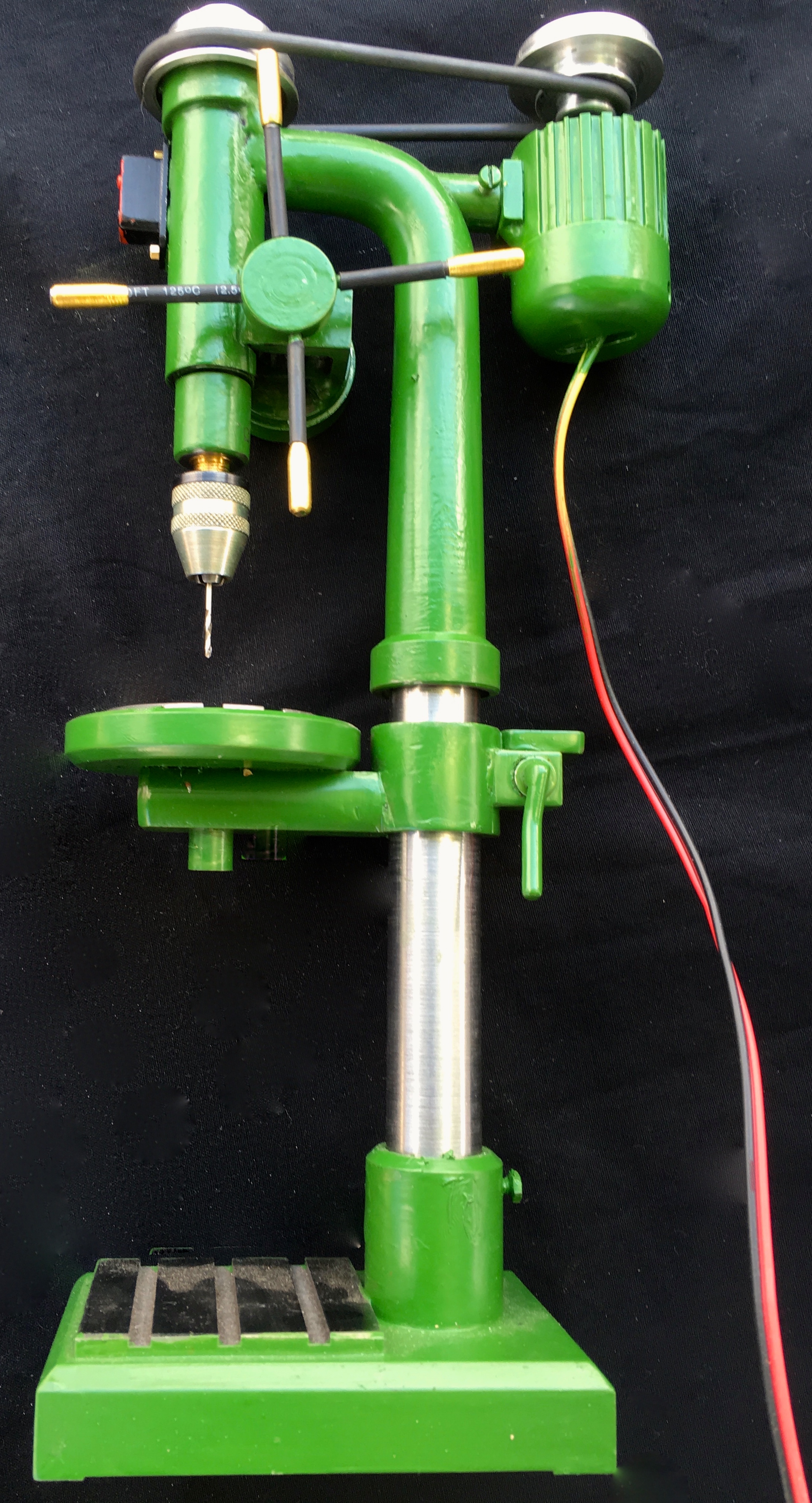  Product image 1 of the product “drilling machine in Metal with Motor ”