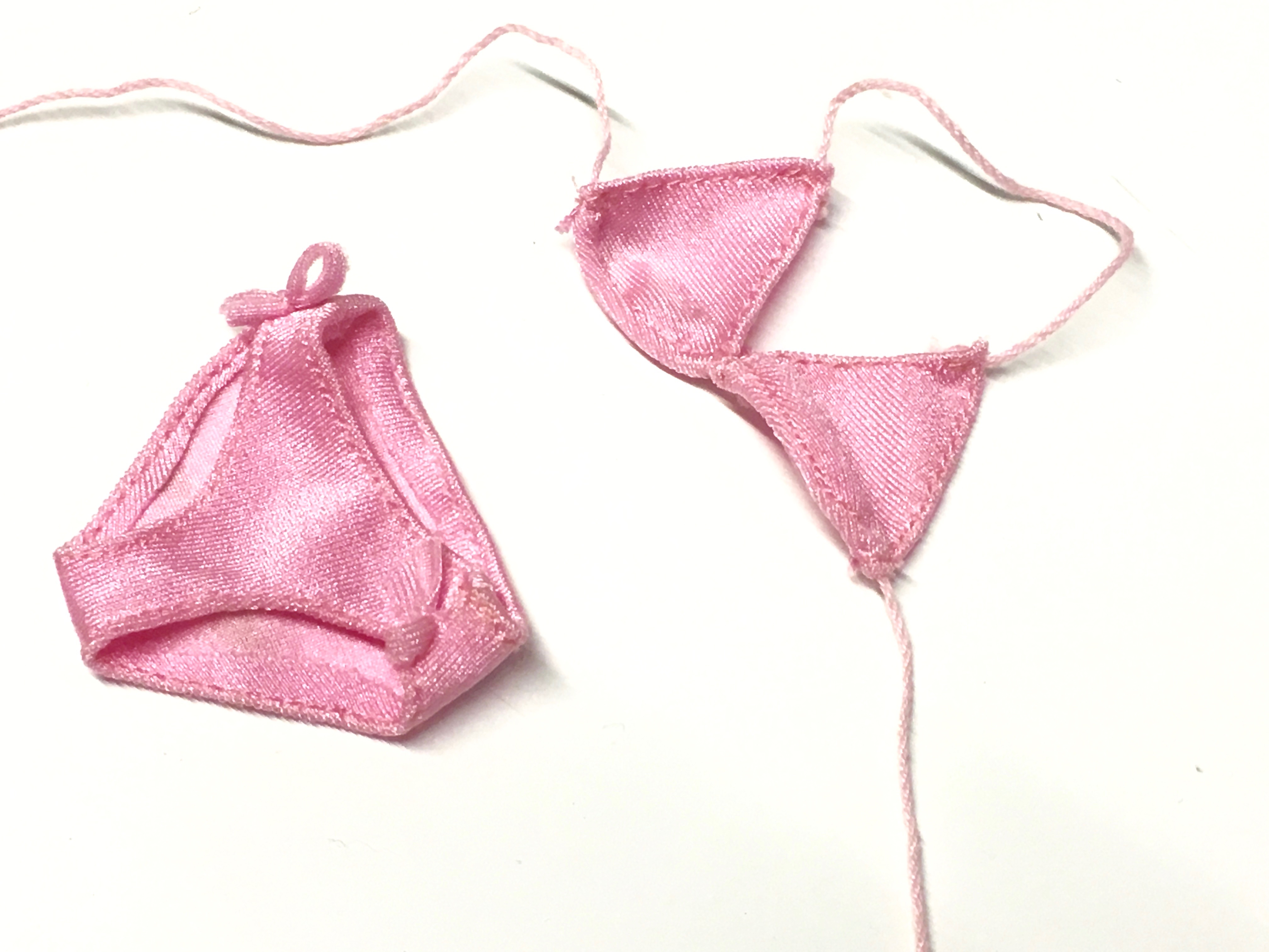  Artikelbild 1 des Artikels “Tanga and Top pink “