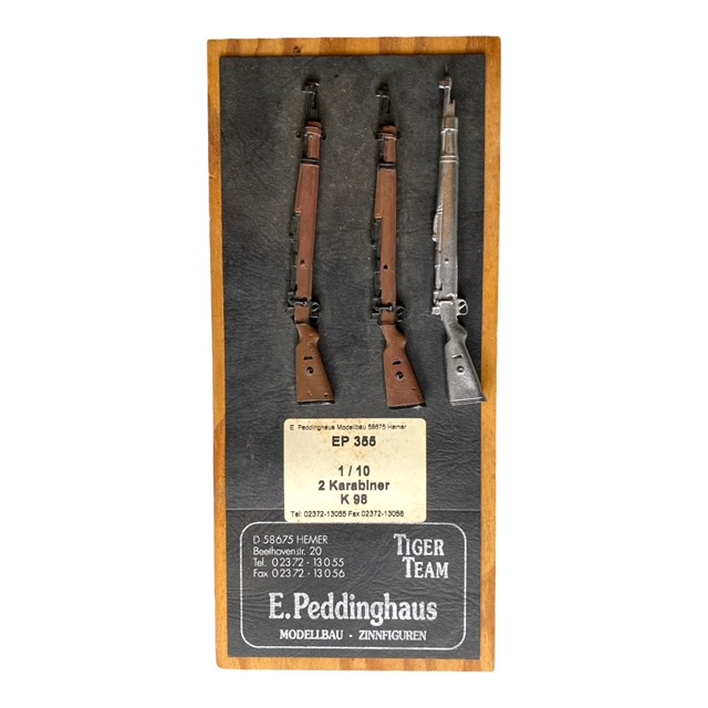  Product image 1 of the product “K98  in Metal 2 Stk auf Karte fest montiert ”