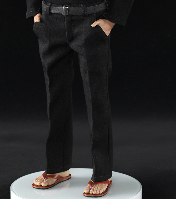 Product image 1 of the product “JOHN LENNON Hose schwarz mit Gürtel  1/6 ”