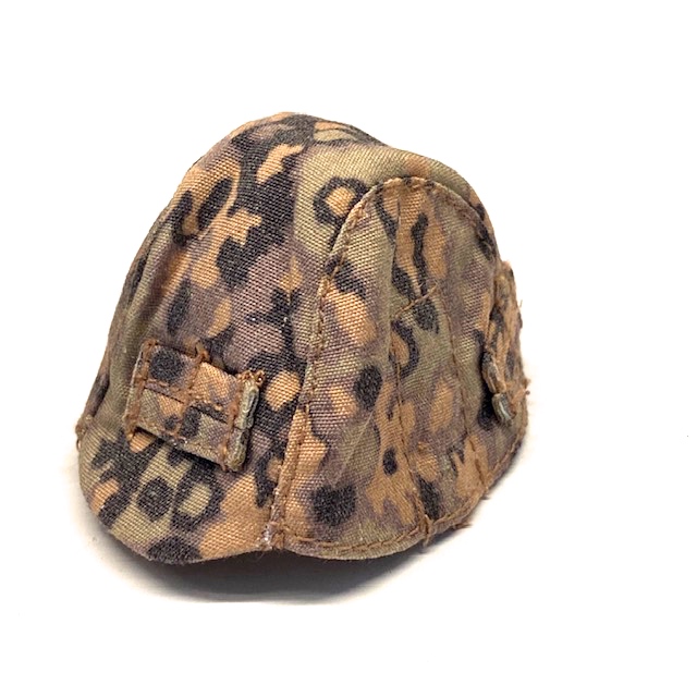  Product image 1 of the product “M 42  Platanmuster  Helmbezug 1/6 ”