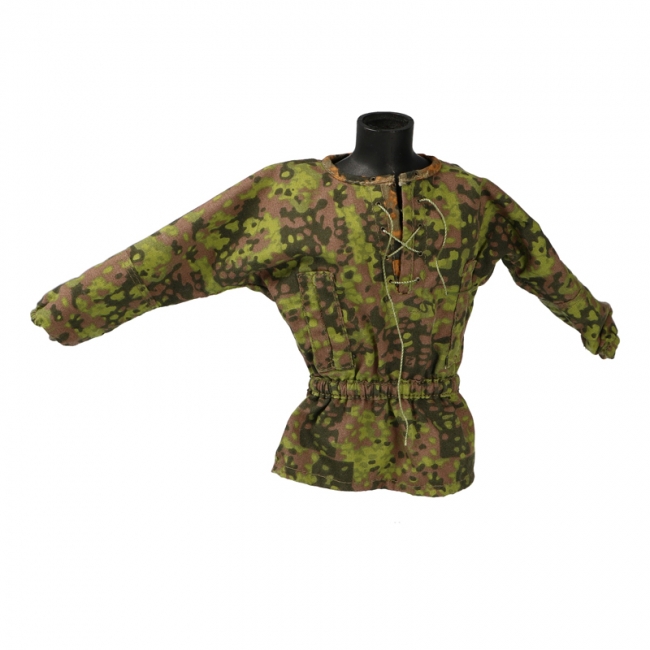 Product image 1 of the product “M42 Tarnjacke Reversible Overcoat (Oak Leaf) ”