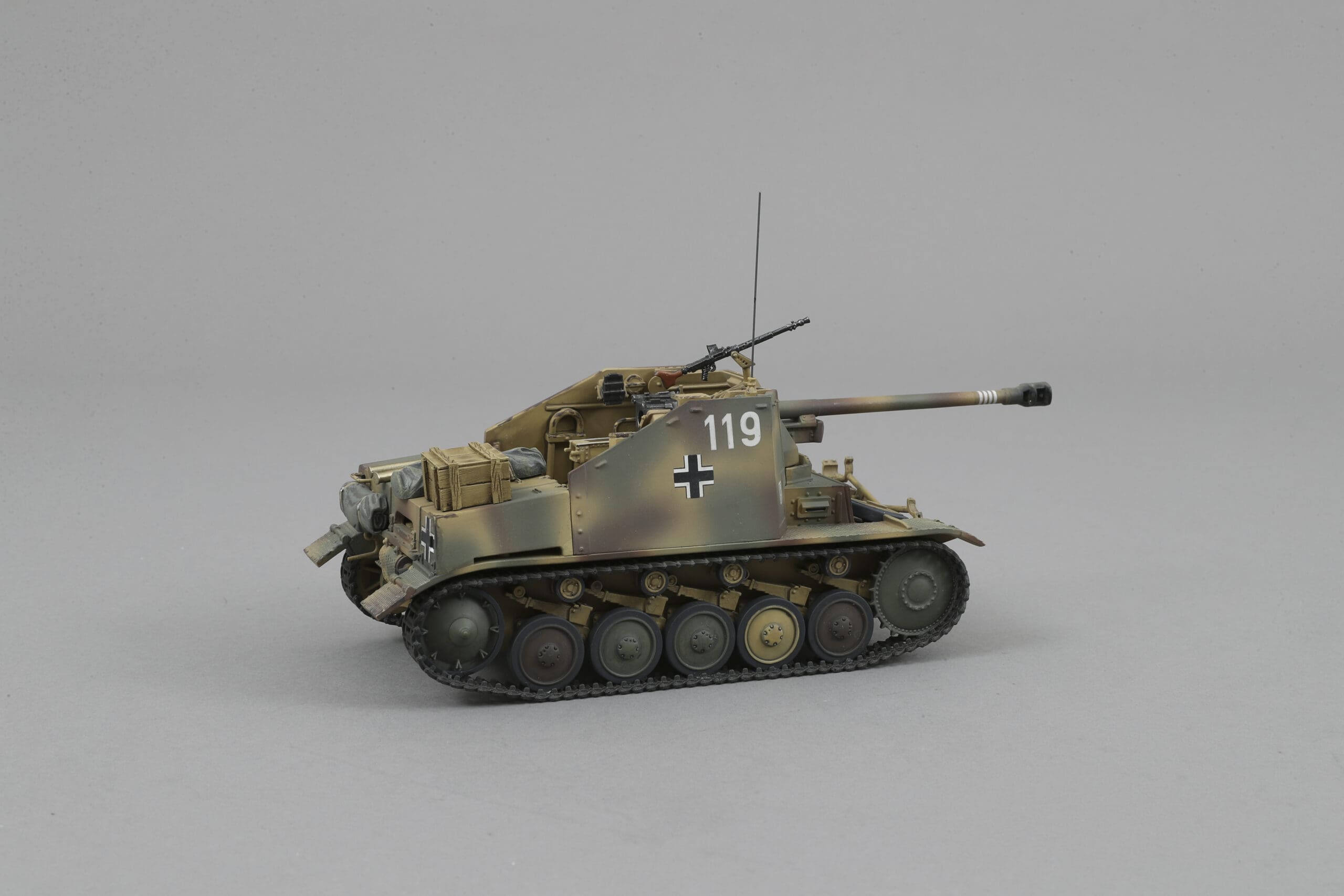 Product image 1 of the product “MARDER 2  1:30 ”
