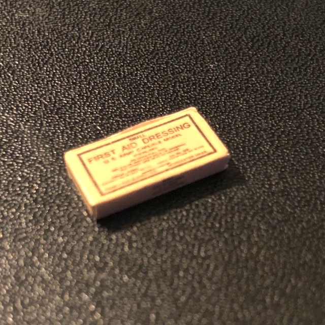 Product image 1 of the product “First Aid Dressing 1/6 ”