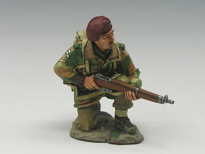  Product image 1 of the product “Market Garden Kneeling Rifleman ”