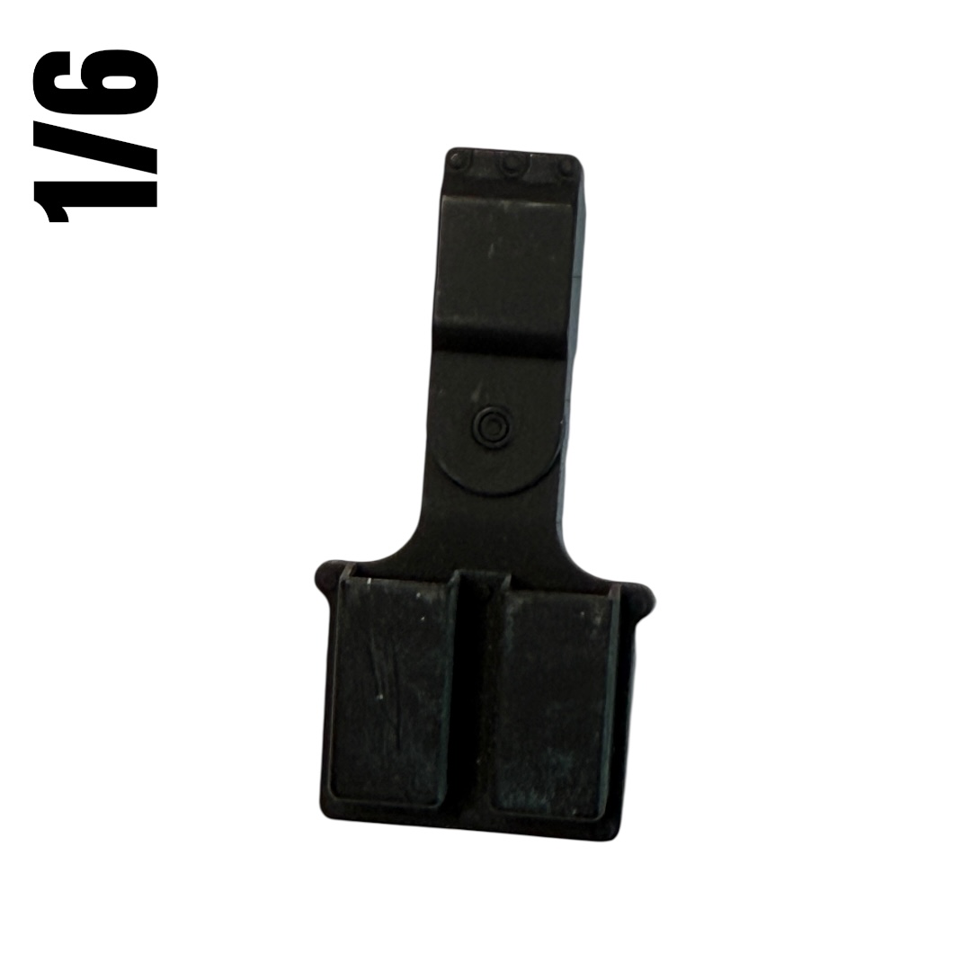  Product image 1 of the product “1/6 H&K MP7A1 Matblack Magholder Clip ”