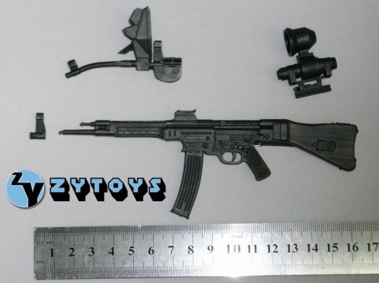  Artikelbild 1 des Artikels “MP 44 mit Krummlauf und Zielgerät 1229 1:6 “