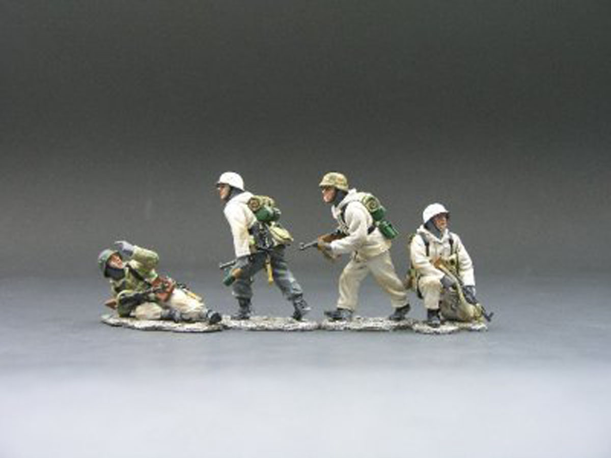  Product image 1 of the product “Battle of the Bulge Crossing the Road ”