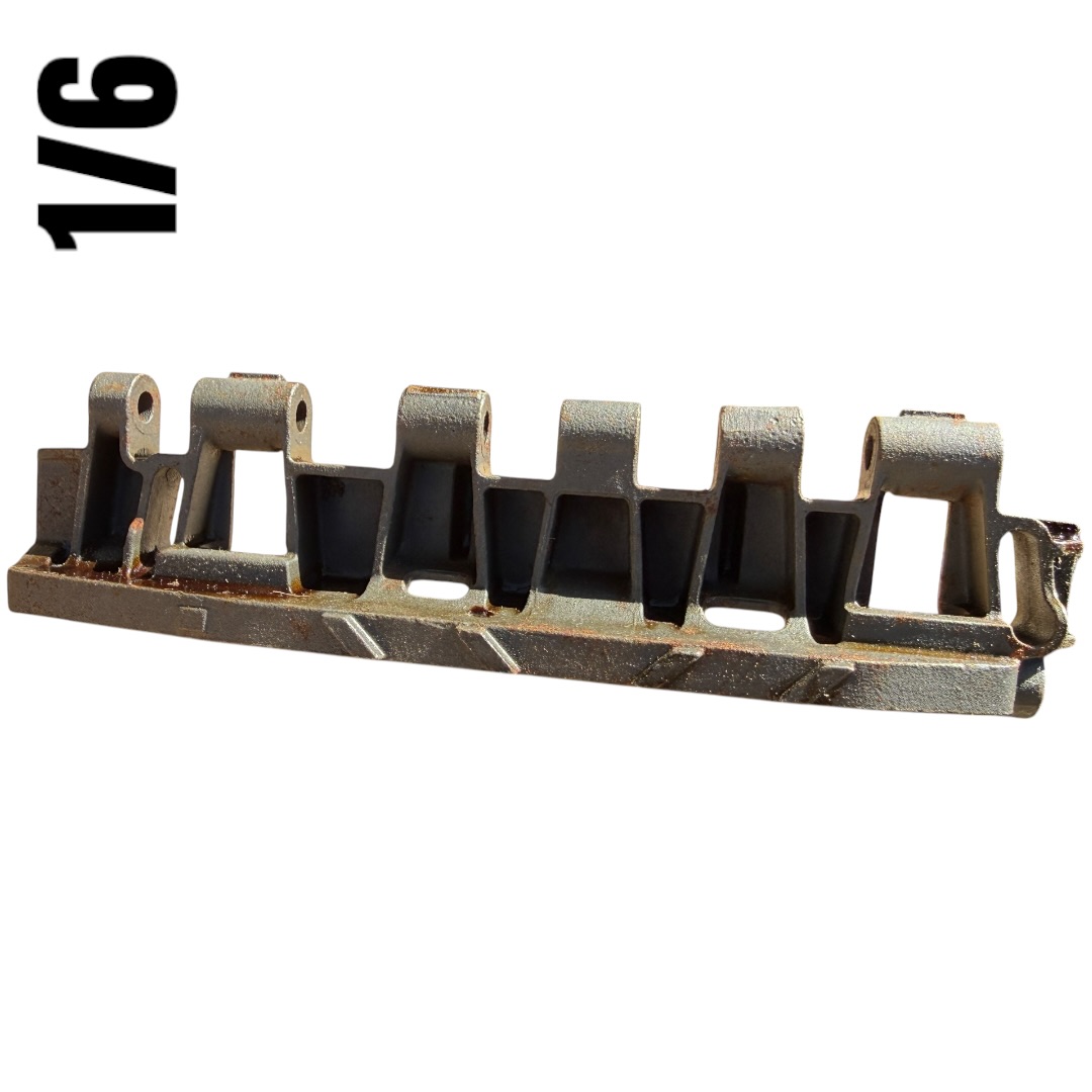  Product image 1 of the product “Panther Tracks  Metal   1:6 (Right) ”