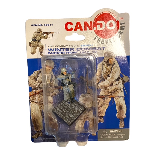  Product image 1 of the product “1:35 Panzer Grenadiers Winter Combat 1942/43 ”