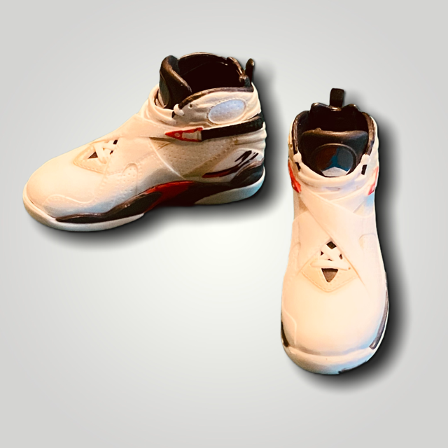  Artikelbild 1 des Artikels “Sportschuhe 1:6 “