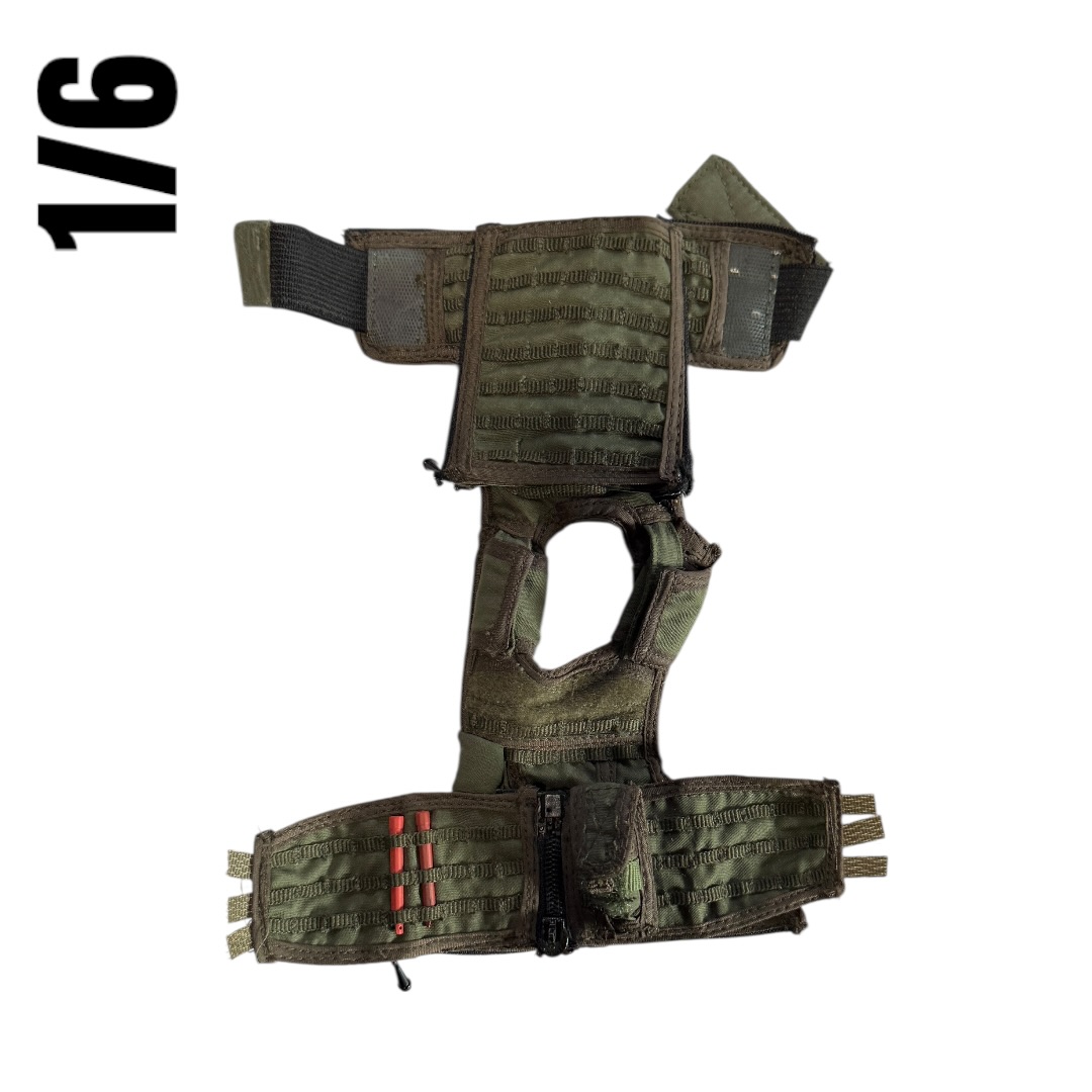  Product image 1 of the product “1:6 Recon Chest Harness (MG Case) ”