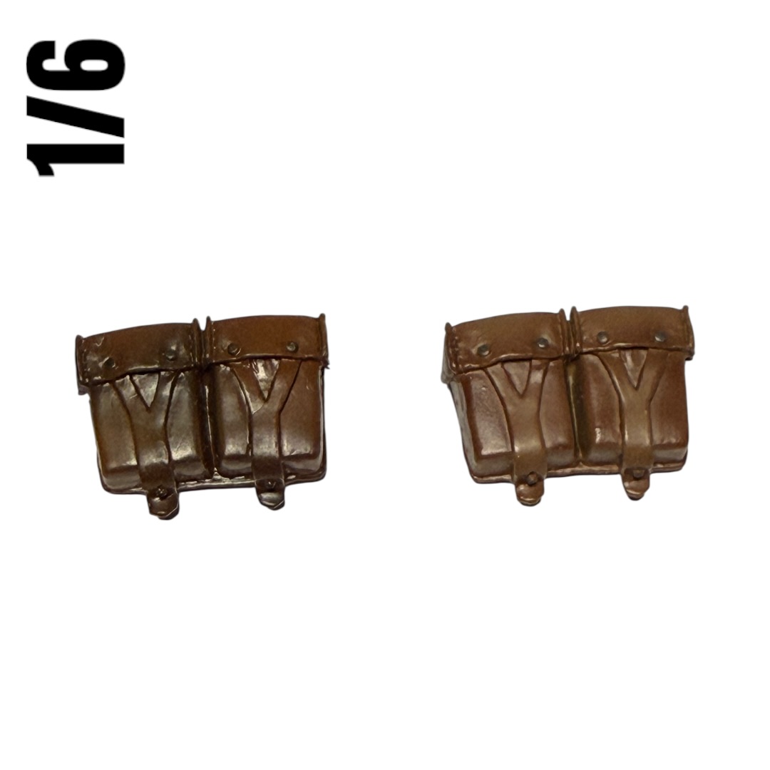  Artikelbild 1 des Artikels “Russian  Munitionstaschen 2 Stk 1:6 “