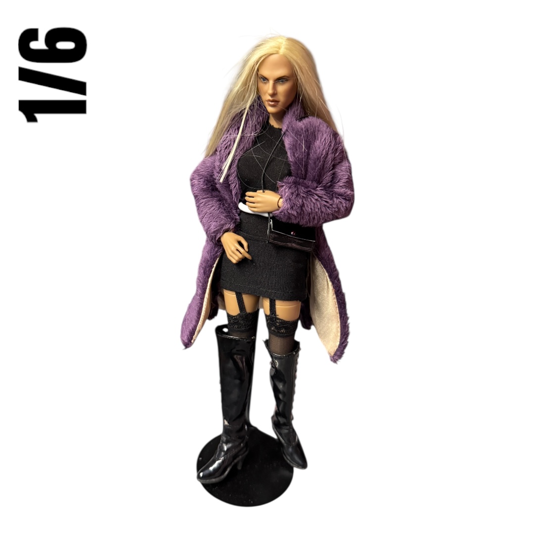  Product image 1 of the product “1/6 Female Casual Action Figure ”