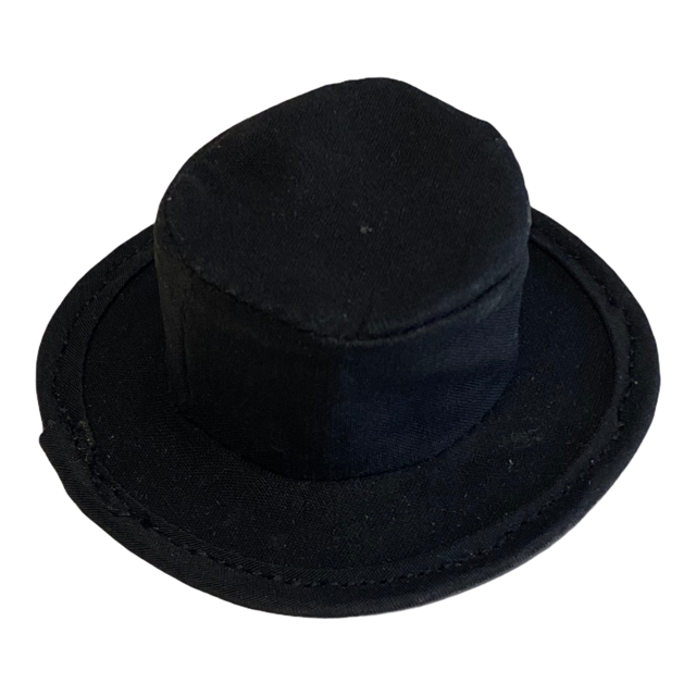  Product image 1 of the product “Small Size Hat in fabric   1/6 ”