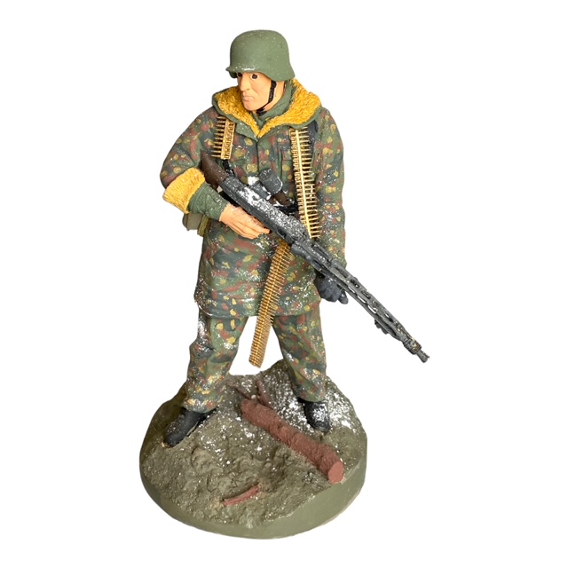  Artikelbild 1 des Artikels “Soldat  aus Kunststoff 1/9 “