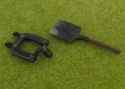  Product image 1 of the product “Schanzzeug, de Luxe Battleworn 1/6 ”