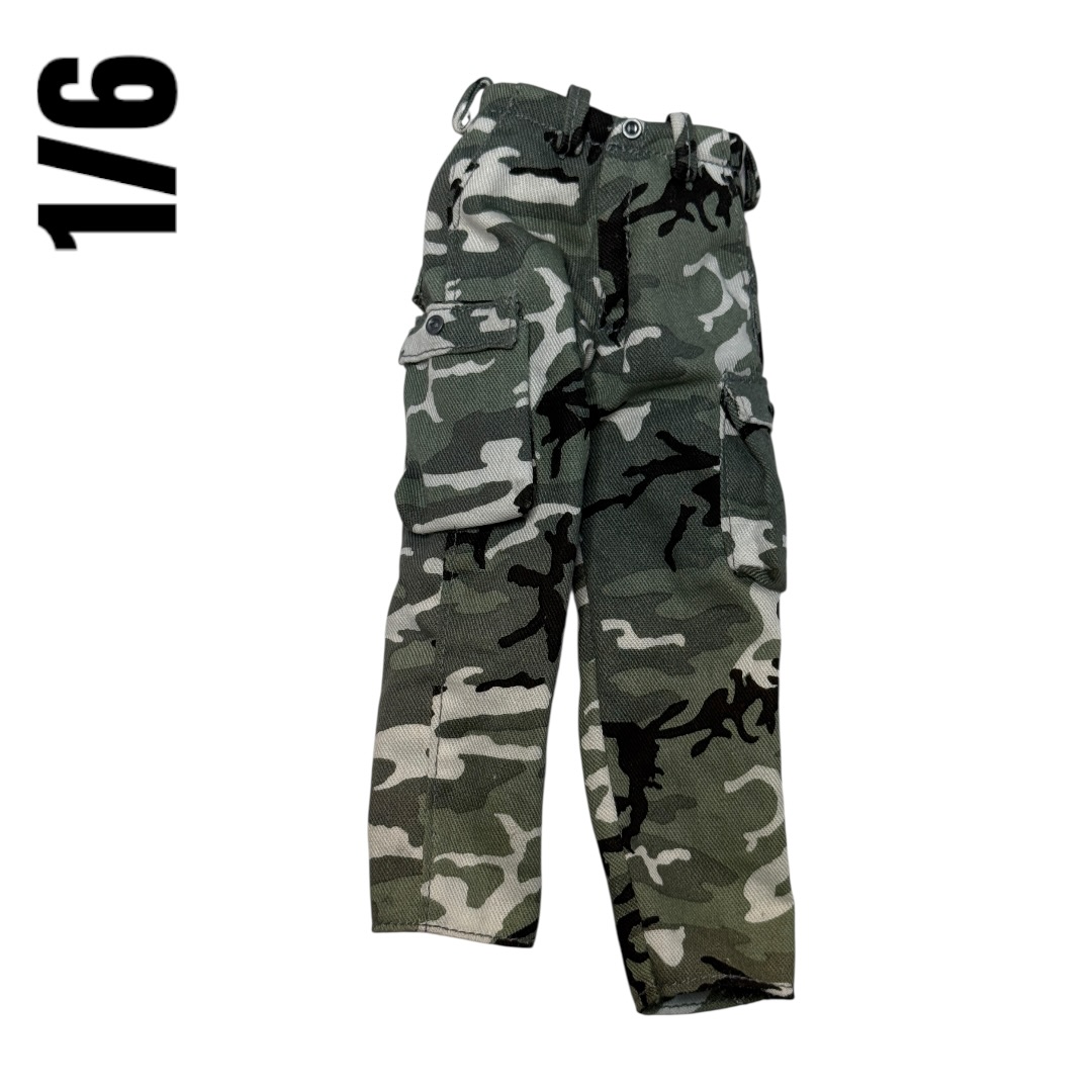  Artikelbild 1 des Artikels “Mil-Tec Pattern Trousers 1:6 “