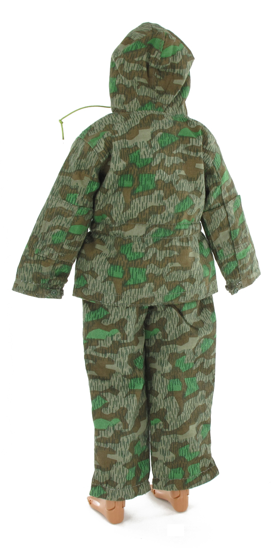  Product image 1 of the product “Fully reversible to white, four functioning pockets in the jacket, two in the trousers ”