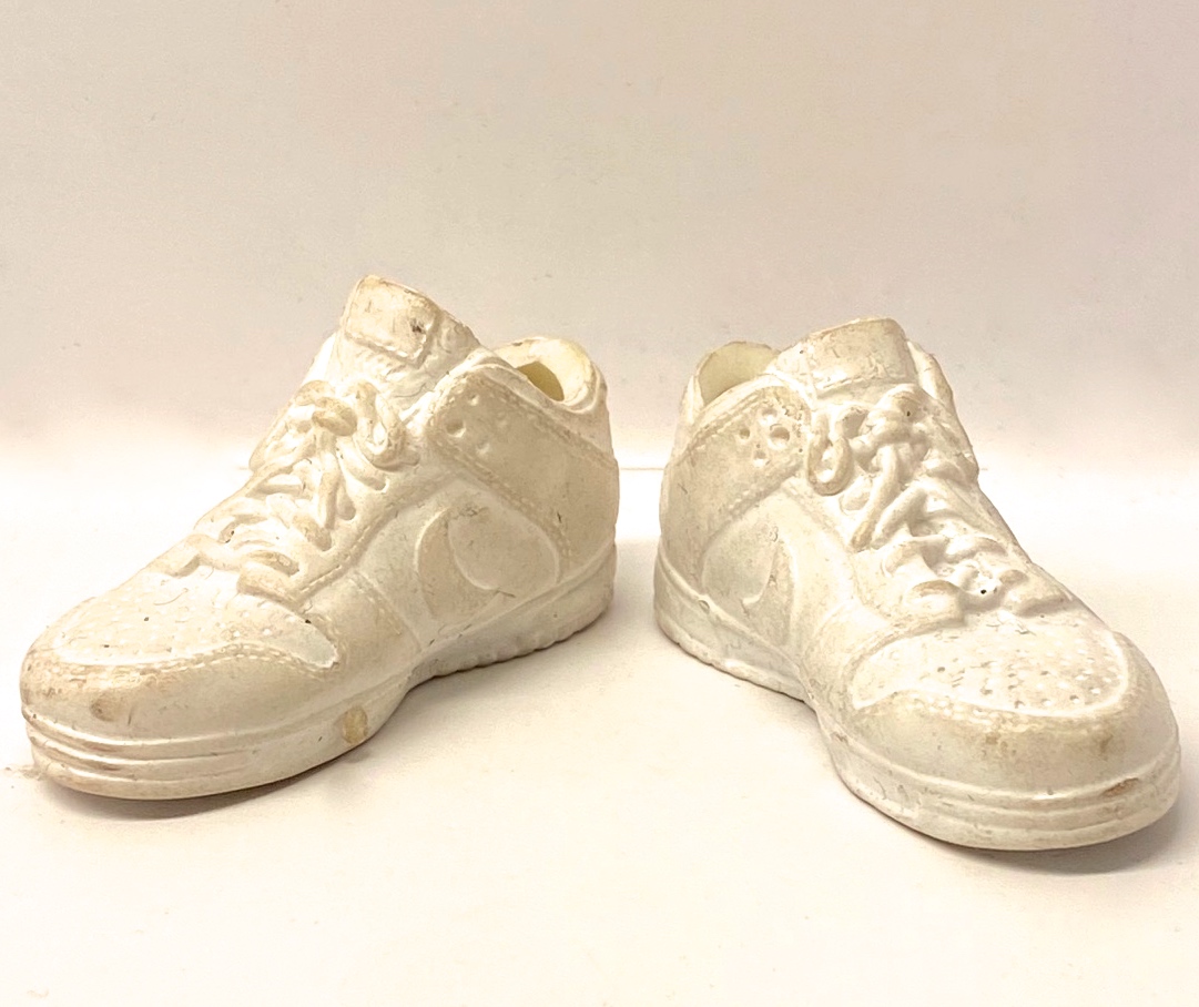  Artikelbild 1 des Artikels “Sportschuhe 1:6 “