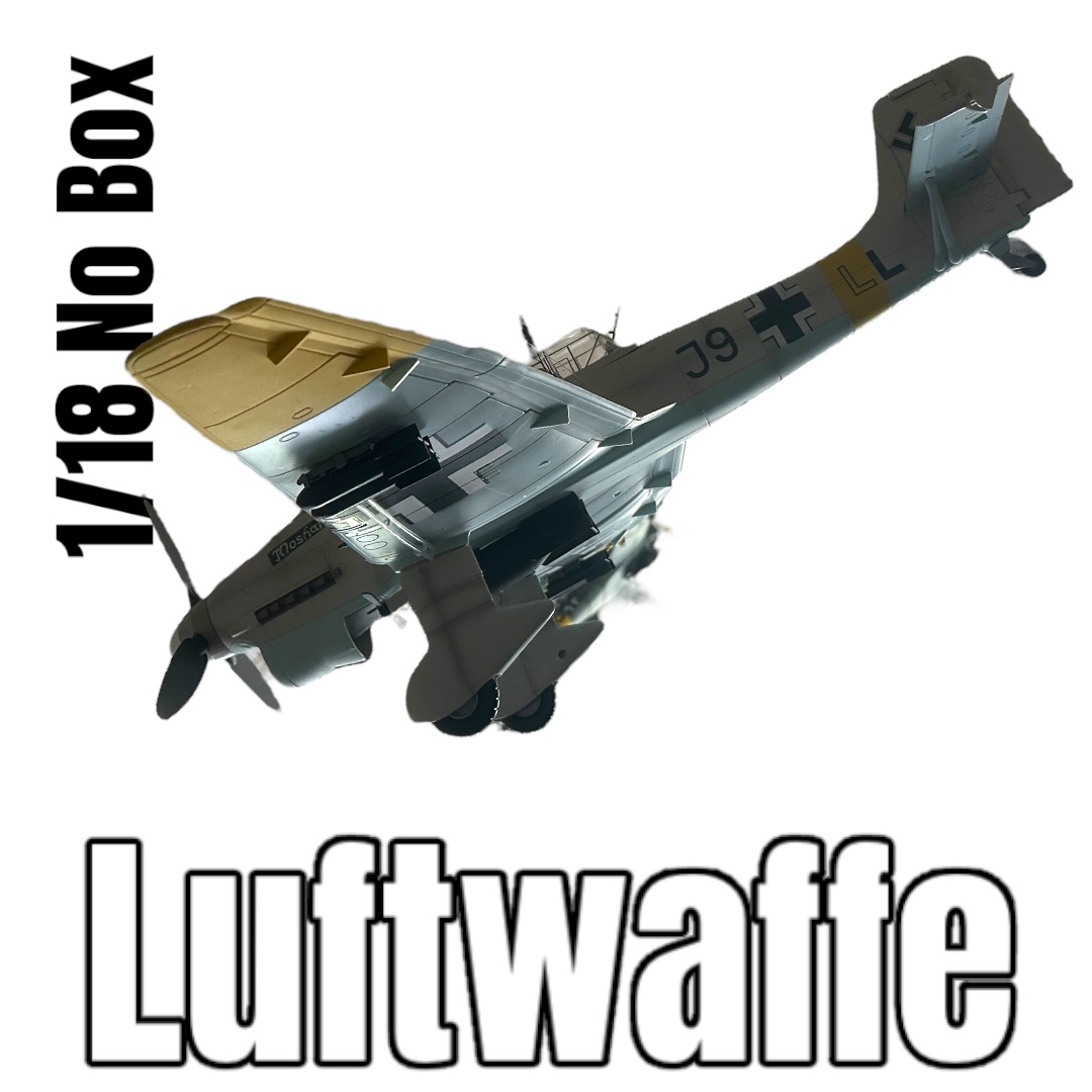  Product image 1 of the product “1:18 Stuka ohne Verpackung aus der Ausstellung ”