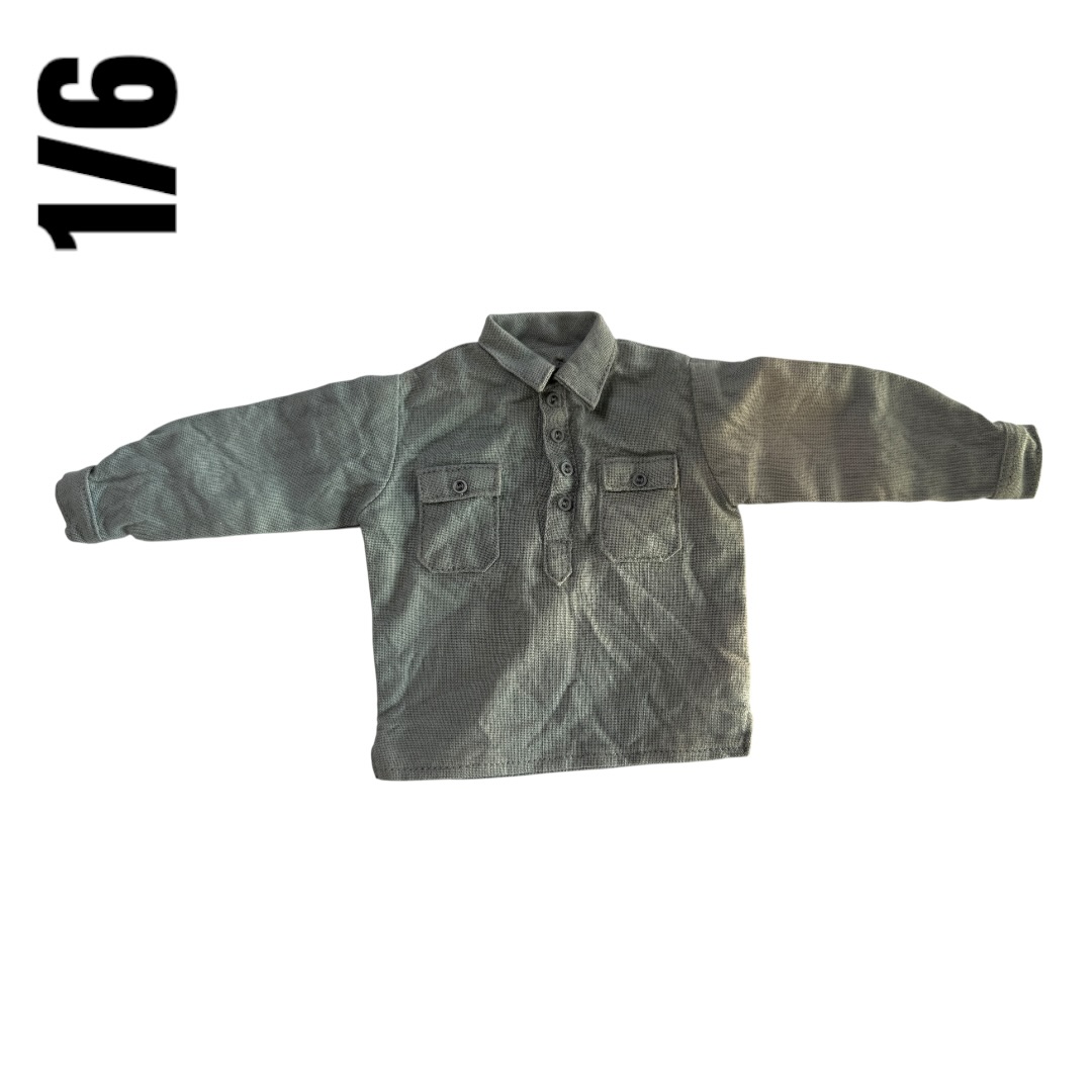  Product image 1 of the product “WWII US Army Shirt 2 Pockets used ”