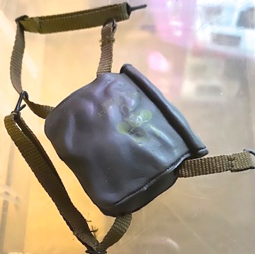  Product image 1 of the product “Assault Gas Mask Bag M7 1/6 ”