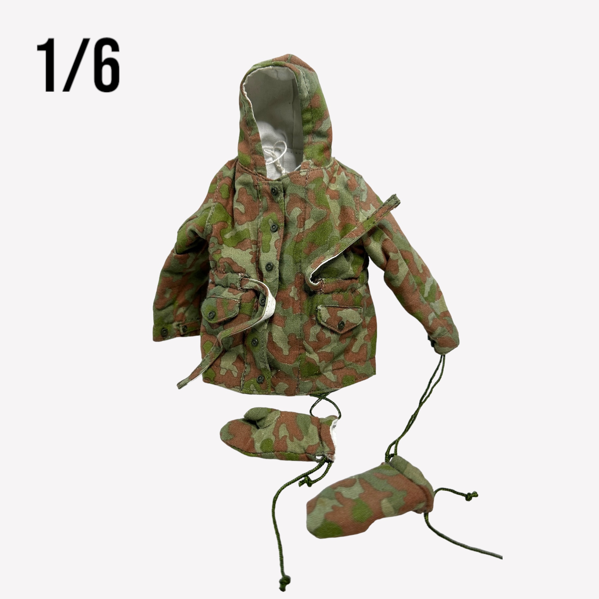  Artikelbild 1 des Artikels “Italien Pattern Winterparka wendbar Oberleutnant  (1/6) “