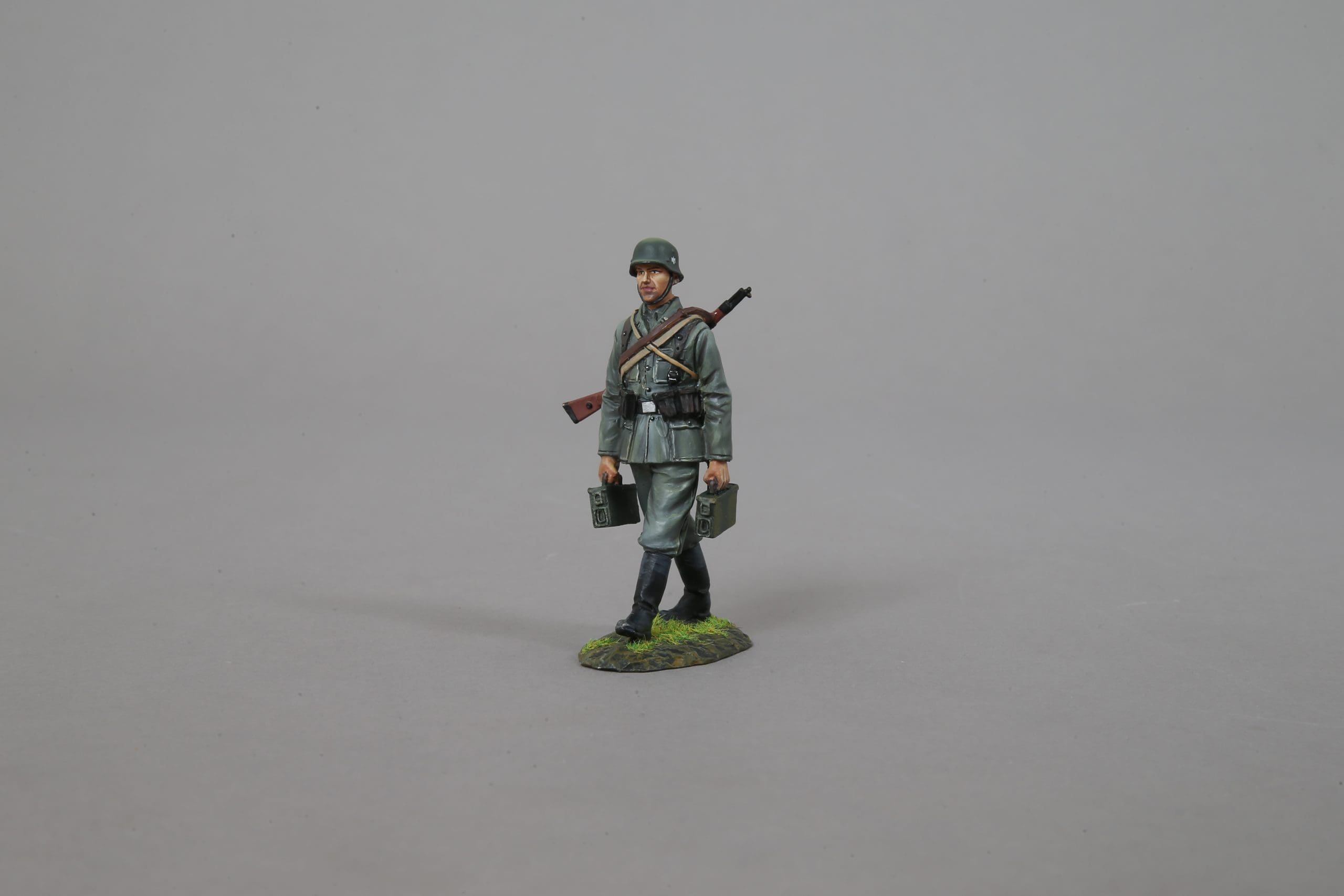  Artikelbild 1 des Artikels “WH K98 Schütze mit Gurtkasten 1/30 “