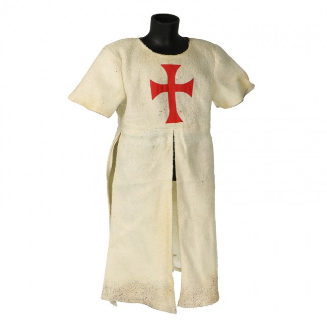  Product image 1 of the product “Worn Knight Templar Bachelor Tunic (White) 1/6 ”