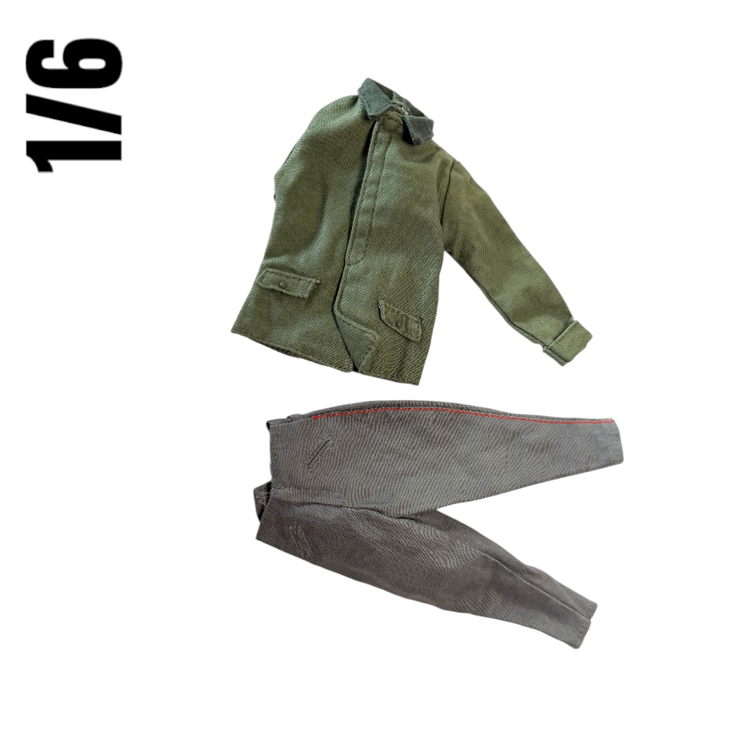  Artikelbild 1 des Artikels “Uniform Feldbluse  M1915 mit Hose  1/6 “