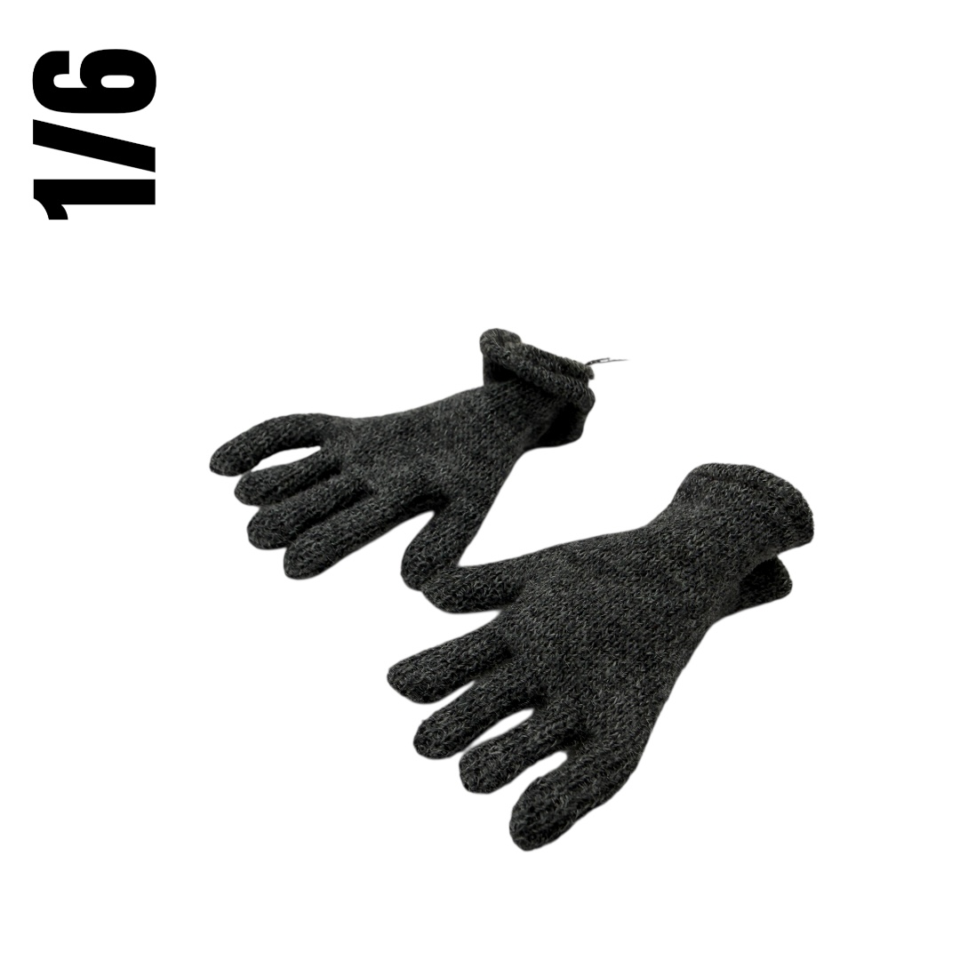  Artikelbild 1 des Artikels “Handschuhe grau Wolle 1:6 “