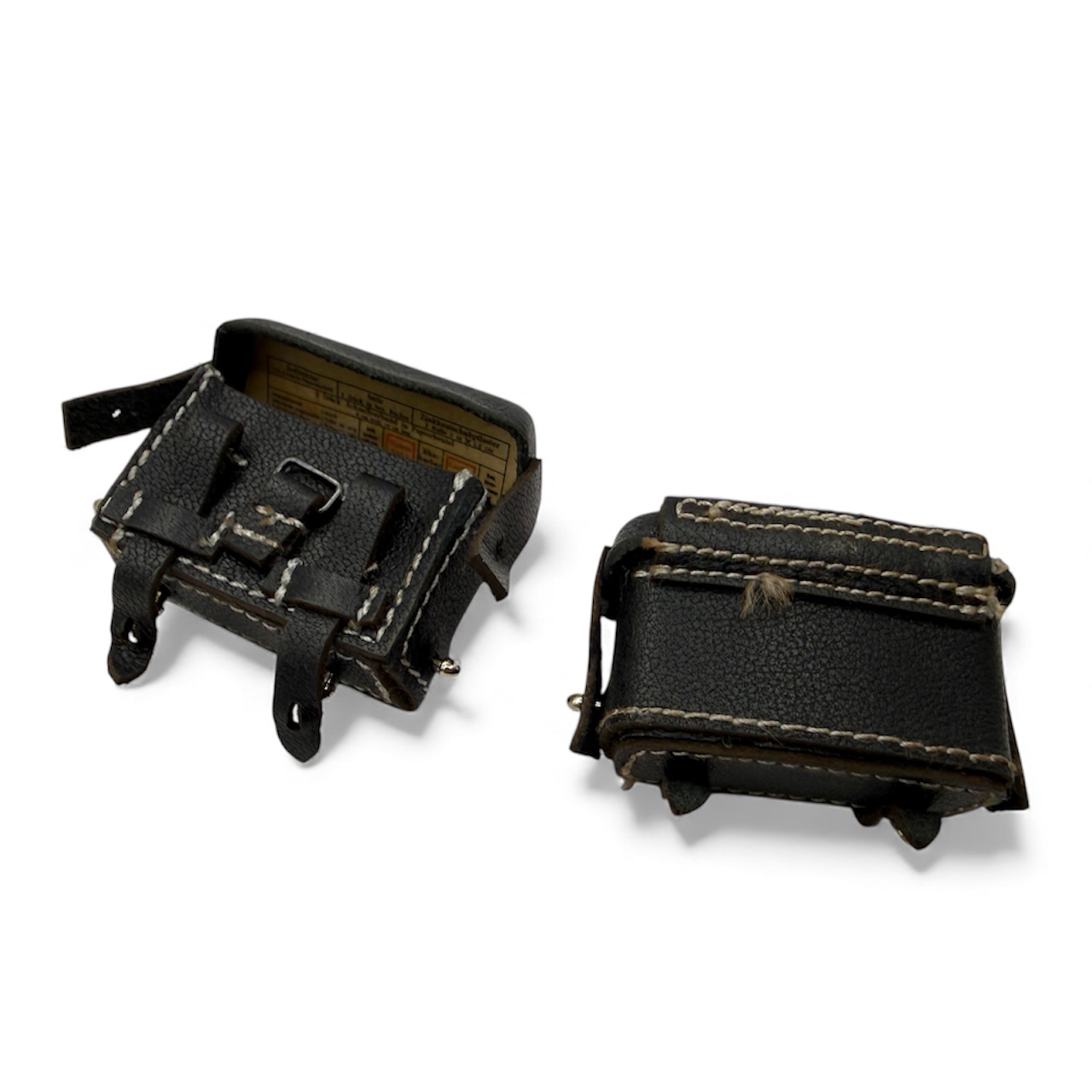  Product image 1 of the product “Medic pouch real Leather 1/6 ”