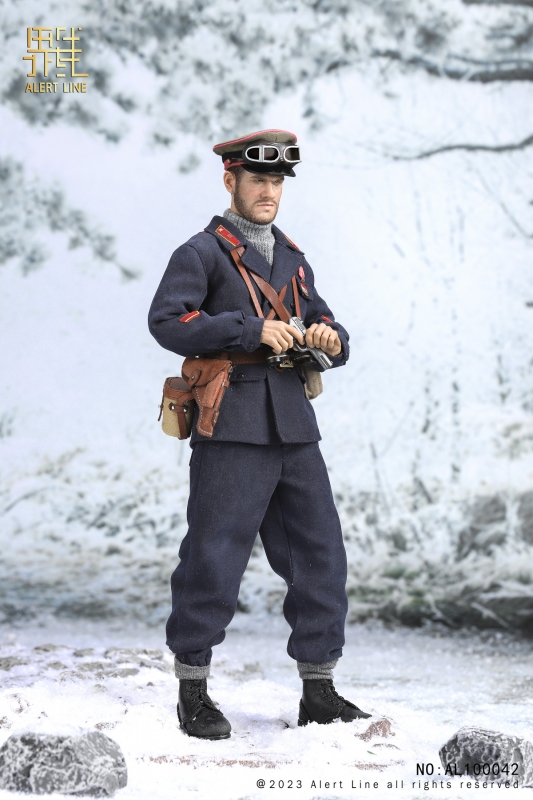  Product image 1 of the product “Soviet Mountain Infantry Officer - WW-II - in 1/6 scale ”