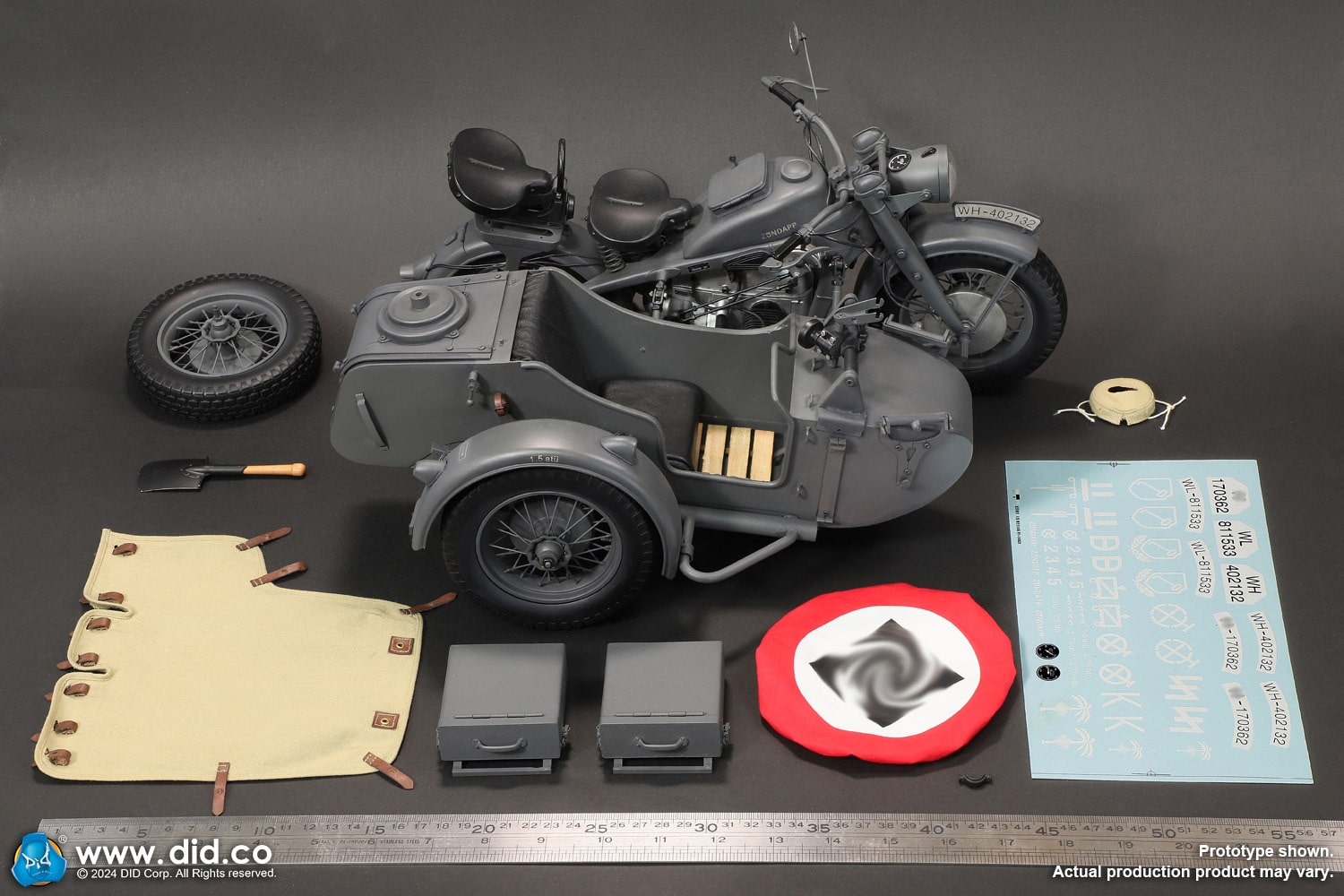  Product image 10 of the product “German Zündapp KS 750 Motorcycle with sidecar (Gray) - in 1/6 scale ”