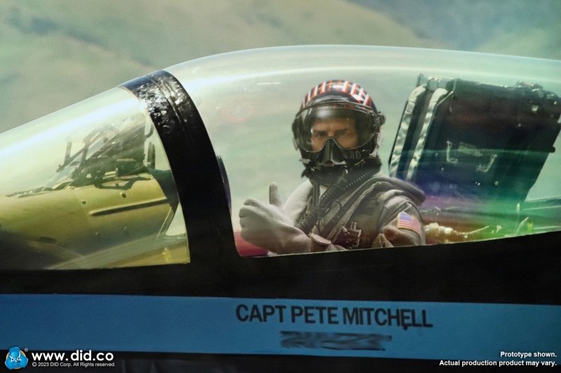  Product image 10 of the product “Captain Pete Mitchell - US Navy Fighter Weapons School Instructor F/A-18E Pilot - in 1/6 scale ”