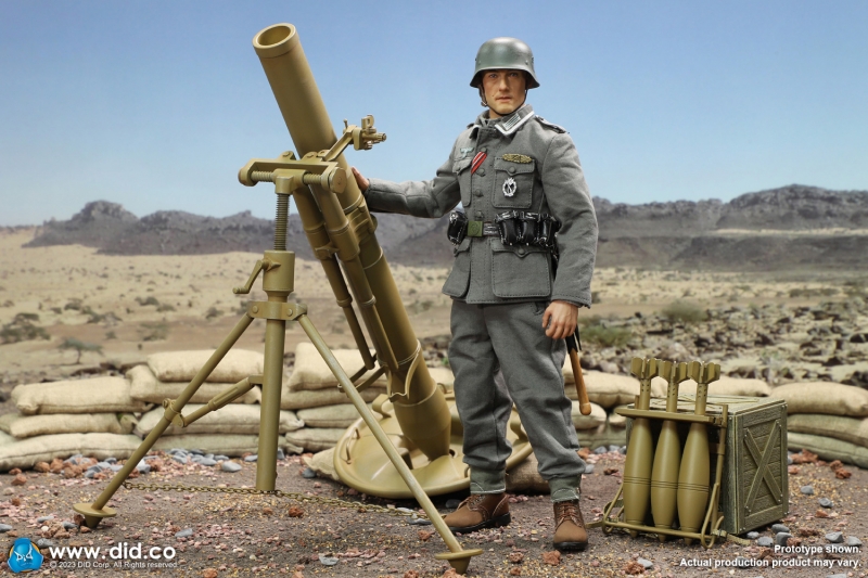  Product image 10 of the product “WWII German 12cm Granatwerfer 42 Mortar (Sand) ”